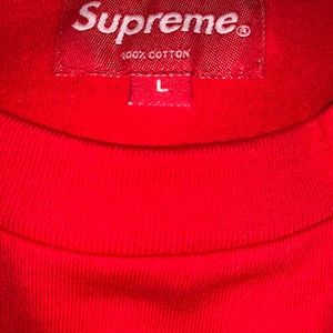 Supreme internationale s/s red